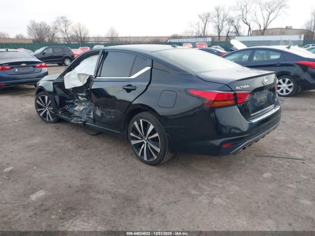 2019 NISSAN ALTIMA 1N4BL4CWXKN320249 Photo 2