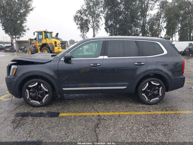 5XYP64GC3SG591250 KIA Telluride S