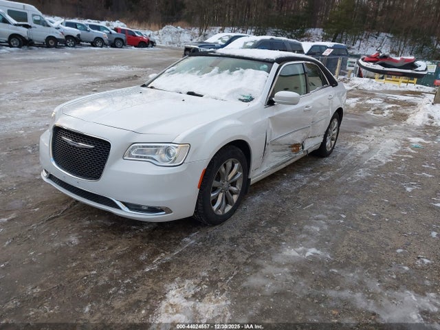 Aukcja sprzedaży 2017 Chrysler 300 Limited Awd, vin: 2C3CCARG5HH648620, numer aukcji: 44024557