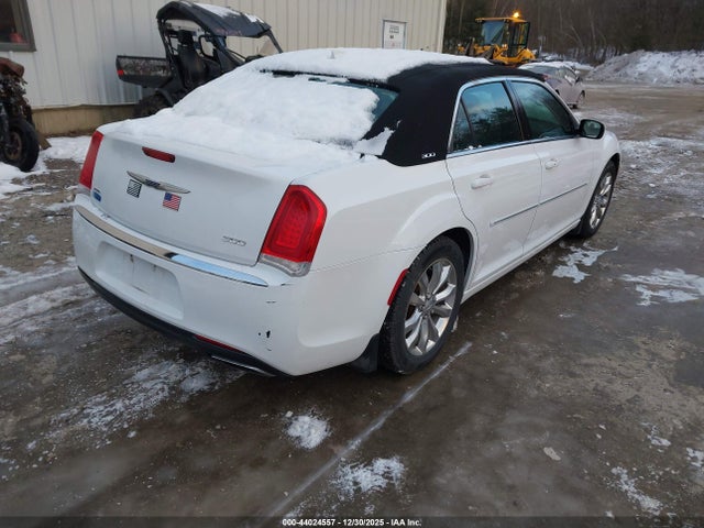 Aukcja sprzedaży 2017 Chrysler 300 Limited Awd, vin: 2C3CCARG5HH648620, numer aukcji: 44024557