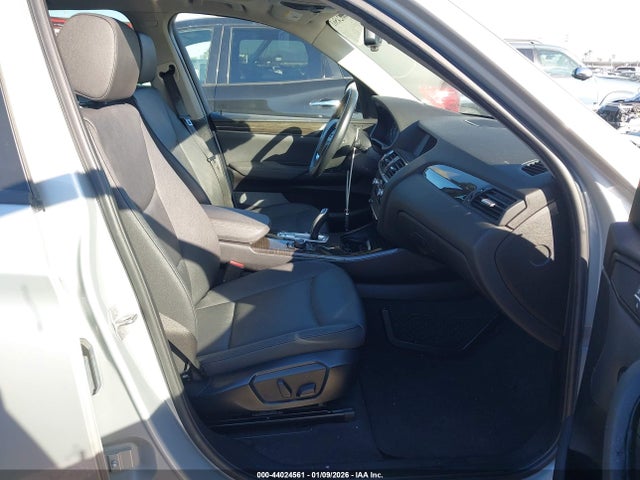 5UXWZ7C5XH0V86295 BMW X3 Sdrive28i