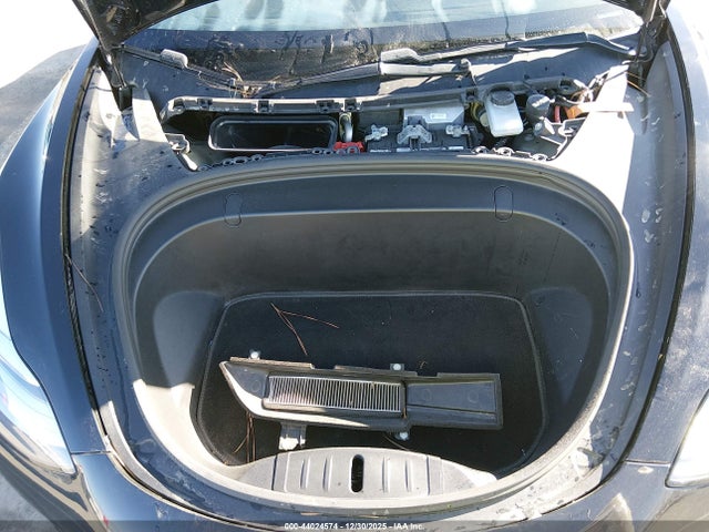 2018 TESLA MODEL 3 5YJ3E1EA3JF050304 Photo 9