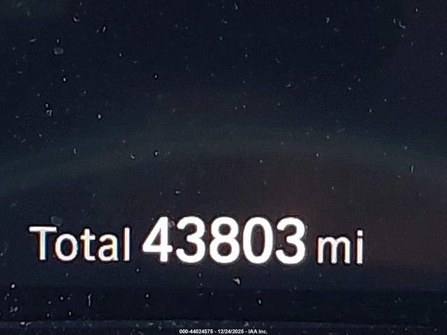 44024575 :رقم المزاد ، 3MW5P7J00M8B76502 vin ، 2021 Bmw 3 Series 330e مزاد بيع