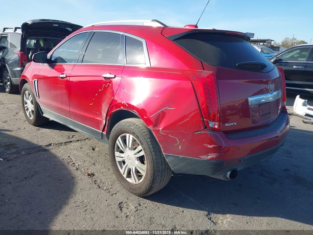 2015 CADILLAC SRX 3GYFNBE38FS548270 Photo 2