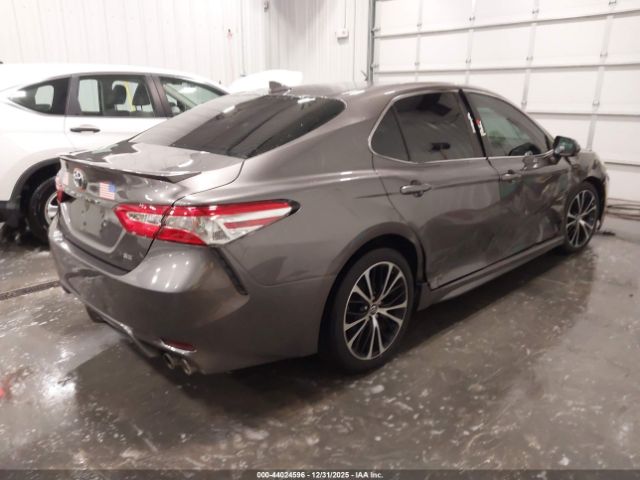 2020 TOYOTA CAMRY 4T1G11AK3LU891833 Photo 3