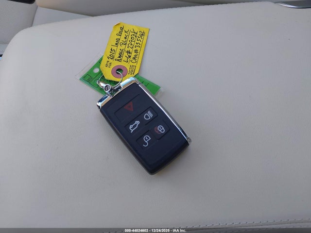 SALKP9F42SA279038 Land Rover Range Rover P550e Se