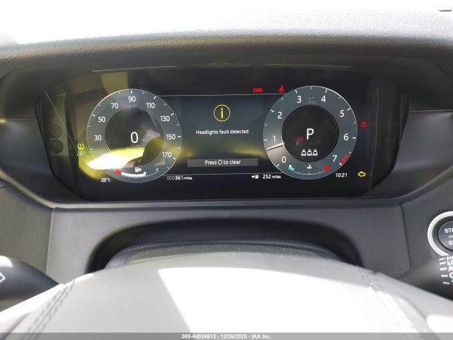 SALYJ2EX9TA815029 Land Rover Range Rover Velar P250 S