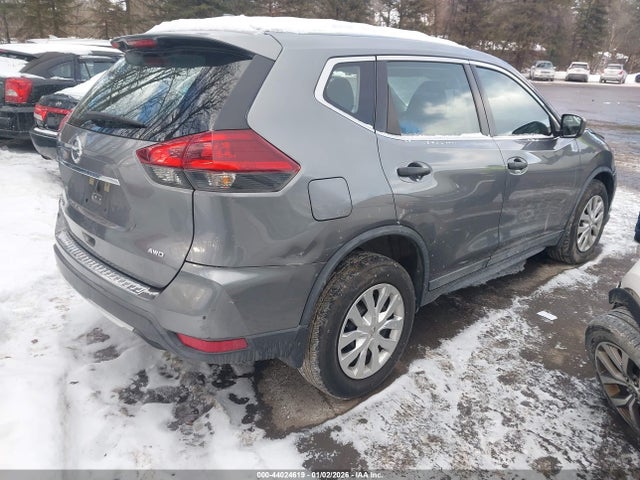 2018 Nissan Rogue S მანქანა იყიდება აუქციონზე, vin: KNMAT2MV7JP552701, აუქციონის ნომერი: 44024619