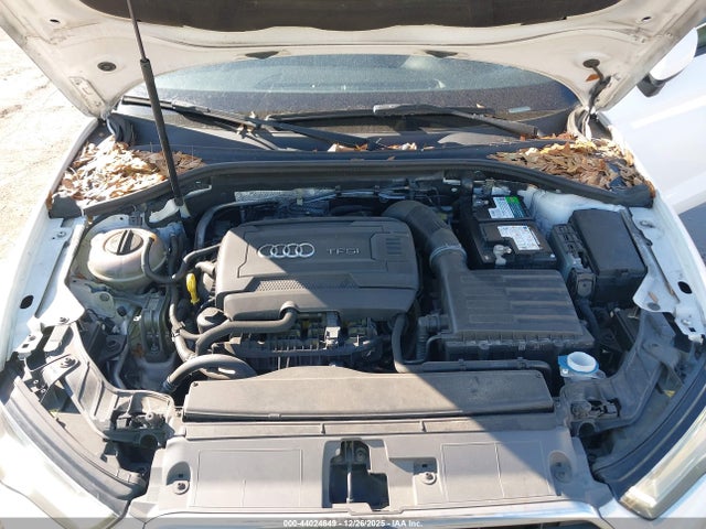 2016 AUDI A3 WAUA7GFF8G1004044 Photo 9