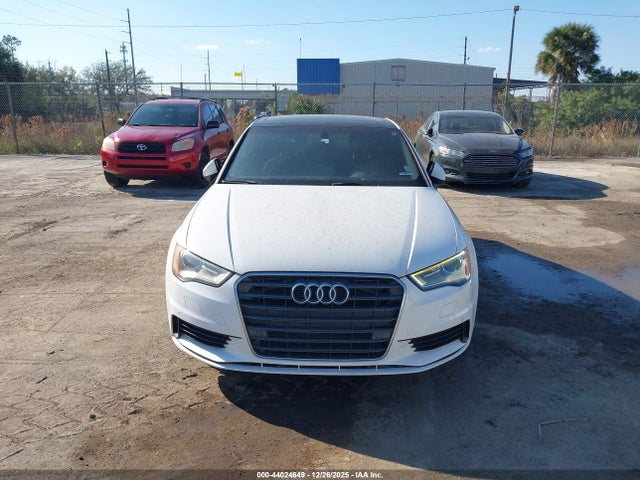 2016 AUDI A3 WAUA7GFF8G1004044 Photo 5
