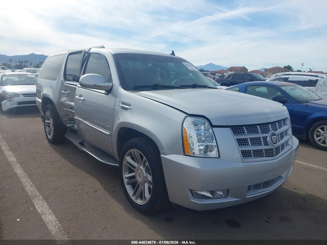 2014 CADILLAC ESCALADE ESV 1GYS4HEF7ER130816 Photo 0