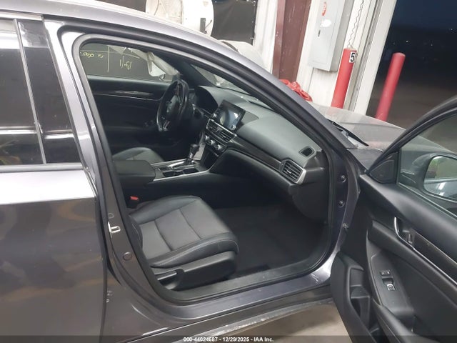 1HGCV1F39KA162939 Honda Accord Sport