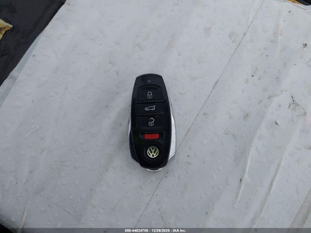 2012 VOLKSWAGEN TOUAREG WVGEF9BP2CD010847 Photo 10