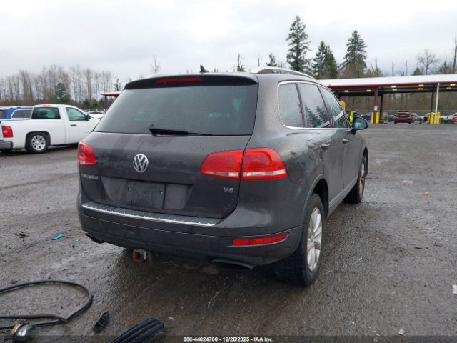 2012 VOLKSWAGEN TOUAREG WVGEF9BP2CD010847 Photo 3