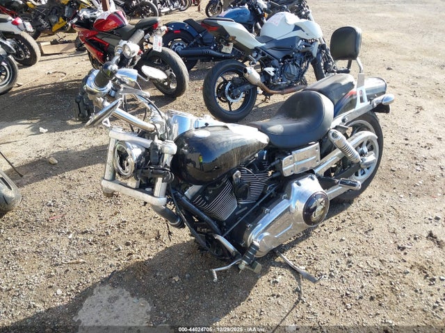 2008 HARLEY-DAVIDSON FXDWG 1HD1GP4428K317640 Photo 1