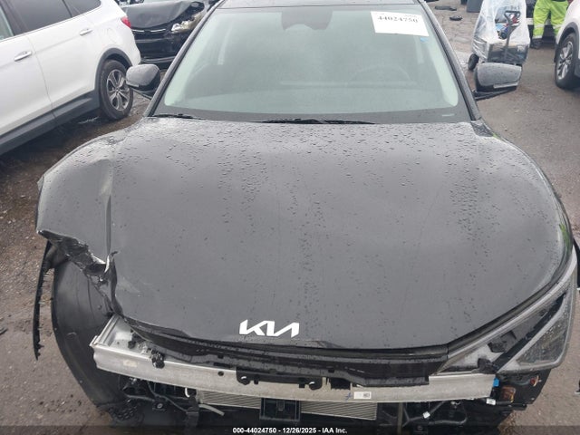 44024750 :رقم المزاد ، 5XYC34JA0SG010205 vin ، 2025 Kia Ev6 Light Long Range مزاد بيع