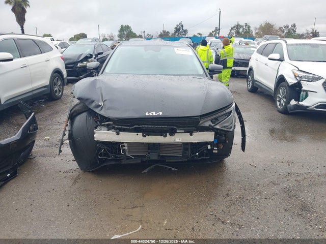 44024750 :رقم المزاد ، 5XYC34JA0SG010205 vin ، 2025 Kia Ev6 Light Long Range مزاد بيع
