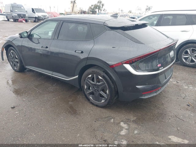 44024750 :رقم المزاد ، 5XYC34JA0SG010205 vin ، 2025 Kia Ev6 Light Long Range مزاد بيع