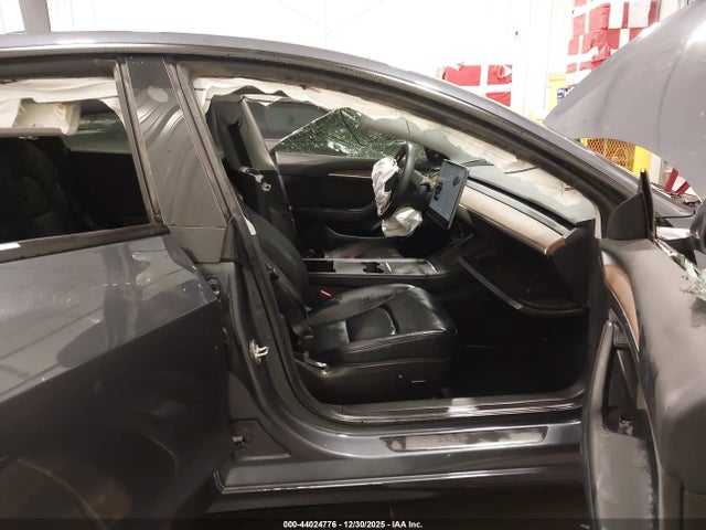 2023 TESLA MODEL 3 5YJ3E1EB2PF416352 Photo 4
