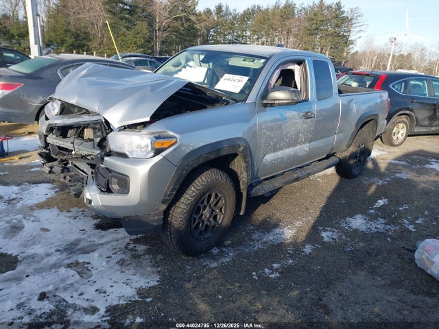 3TYSZ5AN2NT084255 Toyota Tacoma Sr V6
