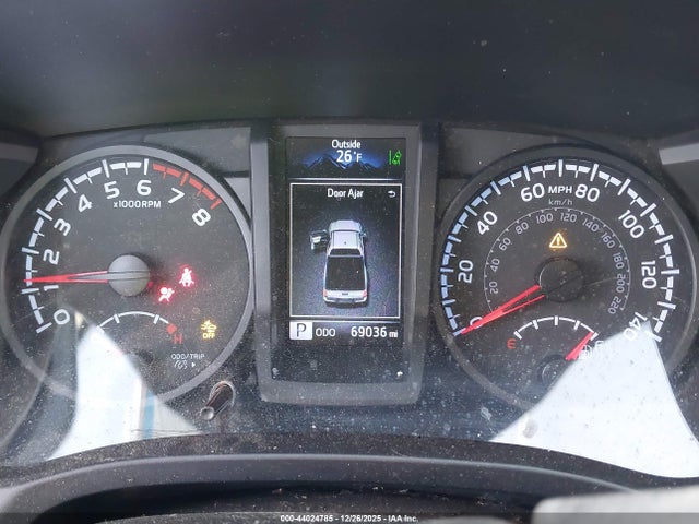 3TYSZ5AN2NT084255 Toyota Tacoma Sr V6