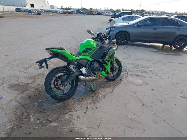 2024 KAWASAKI EX650 ML5EXEP10RDAC5797 Photo 3