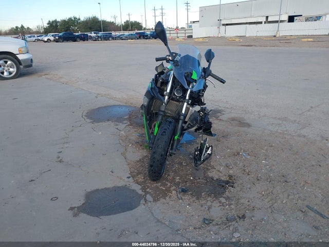 2024 KAWASAKI EX650 ML5EXEP10RDAC5797 Photo 4