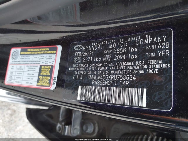 KMHLM4DGXRU753634 Hyundai ELANTRA SEL