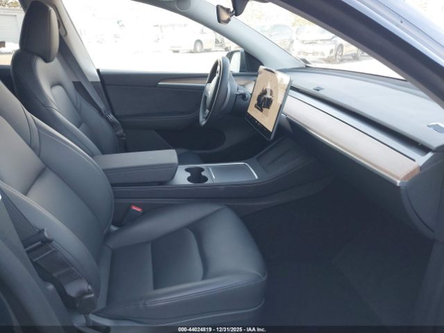 2024 TESLA MODEL Y 7SAYGDEE5RA288283 Photo 4