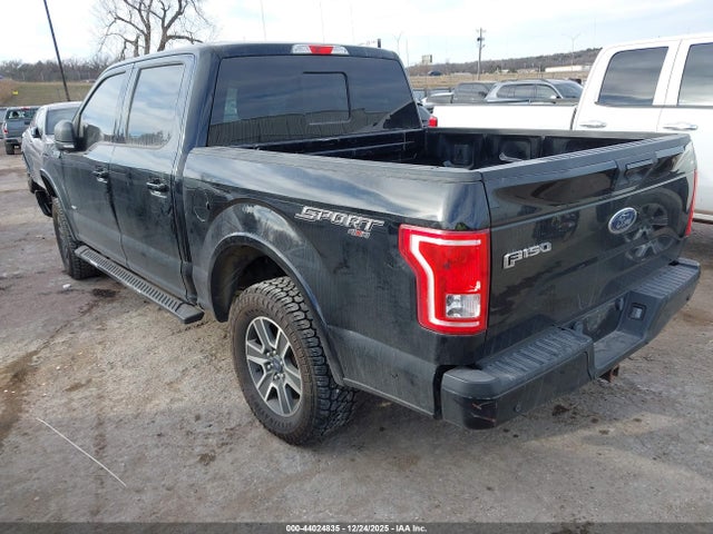 2016 FORD F-150 1FTEW1EG2GKD30656 Photo 2