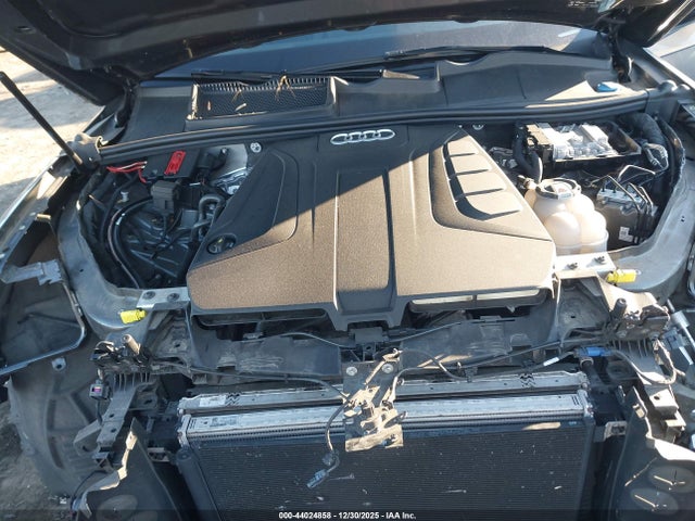 2019 AUDI Q7 WA1LHAF7XKD031830 Photo 9