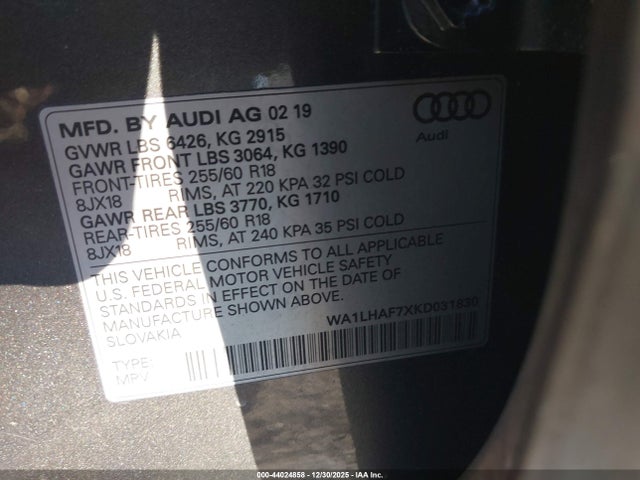 2019 AUDI Q7 WA1LHAF7XKD031830 Photo 8