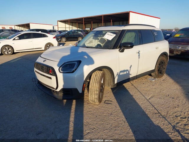 2025 MINI COUNTRYMAN WMZ23GA07S7R00119 Photo 1