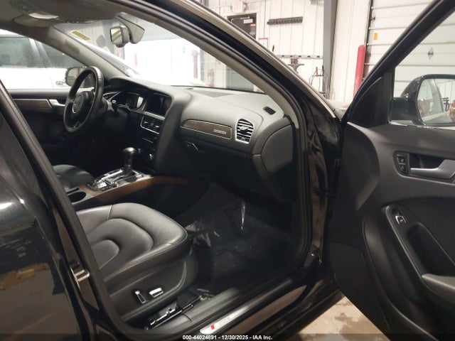 Продаж на аукціоні авто 2015 Audi A4 2.0t Premium, vin: WAUFFAFL3FN006450, номер лоту: 44024891