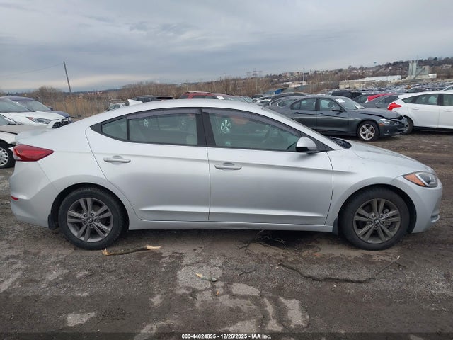 Aukcja sprzedaży 2017 Hyundai Elantra Se, vin: KMHD84LF7HU064957, numer aukcji: 44024895