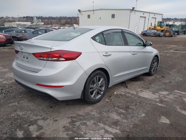 Aukcja sprzedaży 2017 Hyundai Elantra Se, vin: KMHD84LF7HU064957, numer aukcji: 44024895