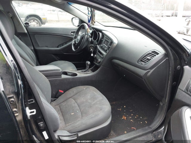 44024901 :رقم المزاد ، 5XXGM4A75FG470084 vin ، 2015 Kia Optima Lx مزاد بيع
