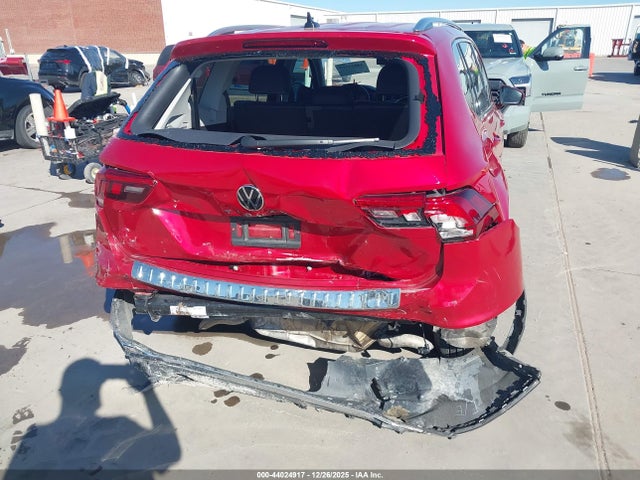 Продаж на аукціоні авто 2024 Volkswagen Tiguan 2.0t Se/2.0t Wolfsburg Edition, vin: 3VV3B7AX4RM056546, номер лоту: 44024917