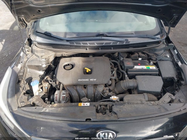 Продаж на аукціоні авто 2017 Kia Forte Lx, vin: 3KPFL4A76HE055088, номер лоту: 44024932