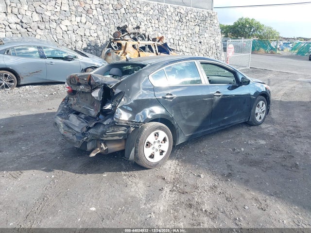Продаж на аукціоні авто 2017 Kia Forte Lx, vin: 3KPFL4A76HE055088, номер лоту: 44024932