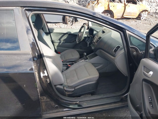 Продаж на аукціоні авто 2017 Kia Forte Lx, vin: 3KPFL4A76HE055088, номер лоту: 44024932