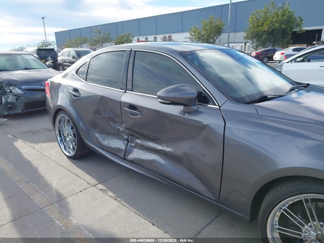 Lexus IS 300 2019 JTHBA1D27K5086337 Image 17