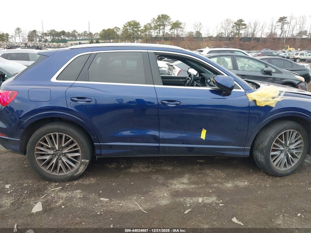 Продаж на аукціоні авто 2021 Audi Q3 Premium 40 Tfsi Quattro Tiptronic, vin: WA1AUCF34M1070834, номер лоту: 44024987