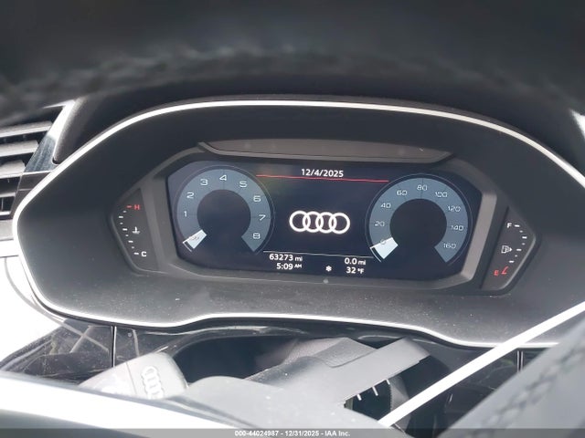 Продаж на аукціоні авто 2021 Audi Q3 Premium 40 Tfsi Quattro Tiptronic, vin: WA1AUCF34M1070834, номер лоту: 44024987
