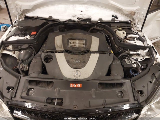 44024999 :رقم المزاد ، WDDGF8BB8BR150906 vin ، 2011 Mercedes-benz C 300 Luxury 4matic مزاد بيع
