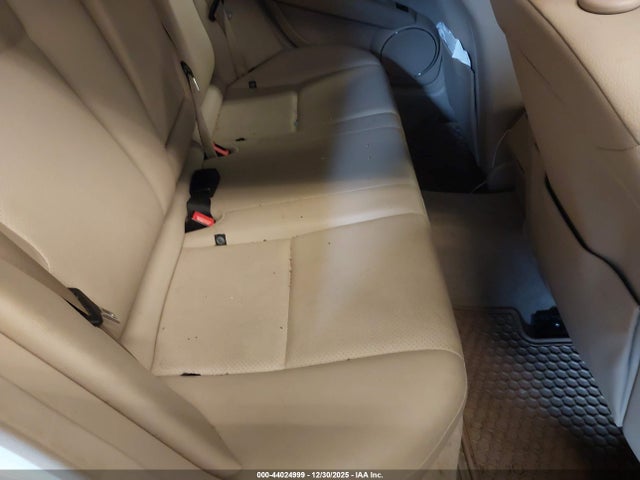 44024999 :رقم المزاد ، WDDGF8BB8BR150906 vin ، 2011 Mercedes-benz C 300 Luxury 4matic مزاد بيع
