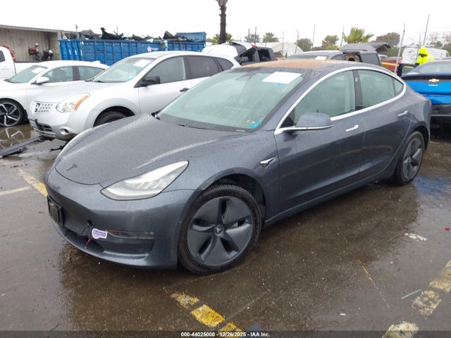2018 TESLA MODEL 3 5YJ3E1EA2JF158963 Photo 1
