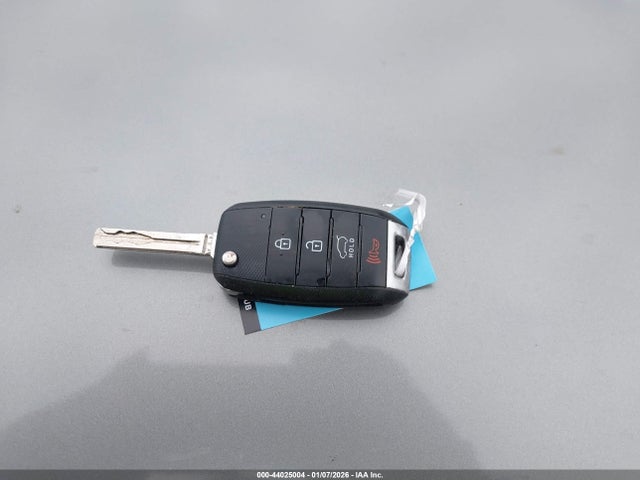 KIA SOUL + 2018 KNDJP3A59J7893242 Image 11