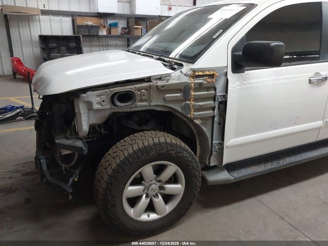 5N1BA0NC2FN618615 Nissan ARMADA SV