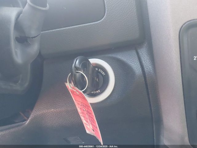 2014 RAM 1500 3C6RR7KTXEG292800 Photo 10